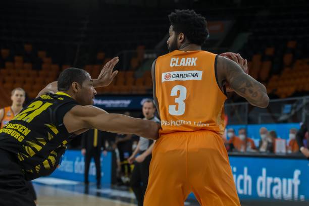 而勇士体系 而勇士体系