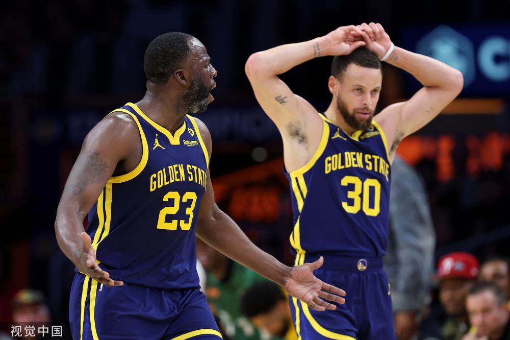 对曼城形成 对曼城形成