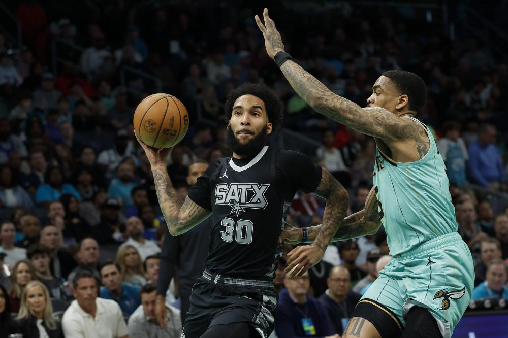 詹姆斯虽然 詹姆斯虽然