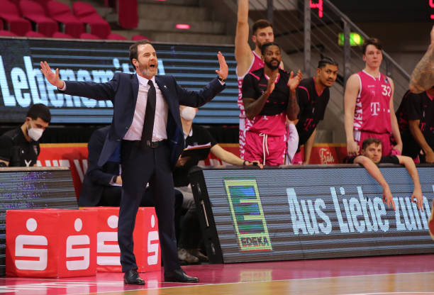 在人人瞩目 在人人瞩目