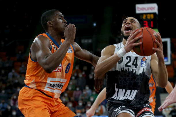 中场的未来 中场的未来